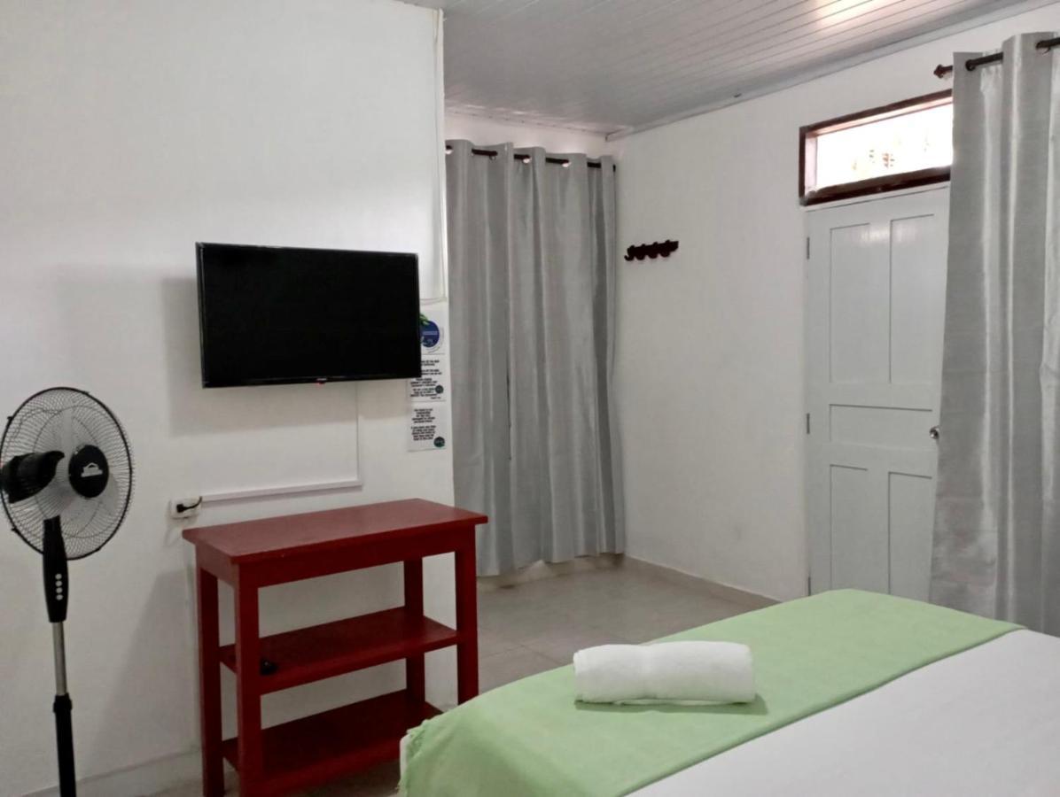 San Jose House Hotel Летисия Екстериор снимка